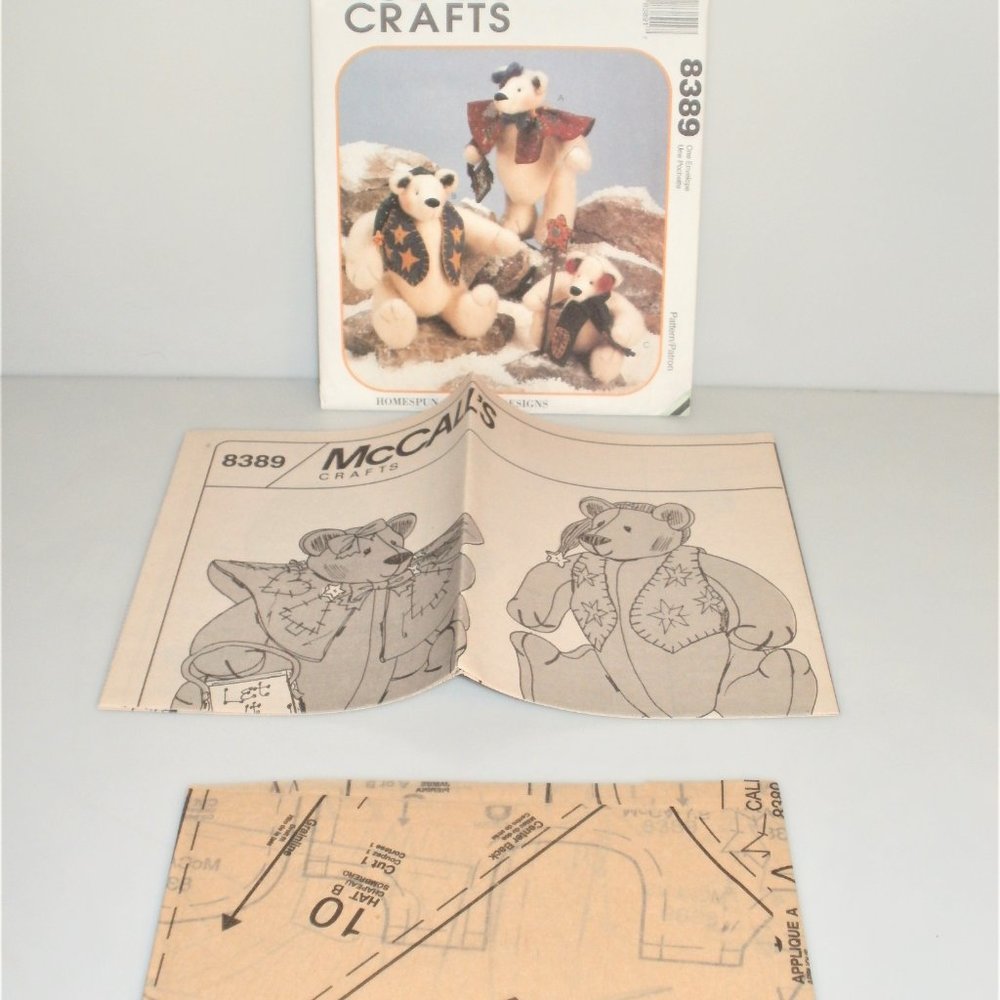 1996 McCall's Crafts SNOW BEARIES McCall's Pattern #8389 Bear Sewing Pattern